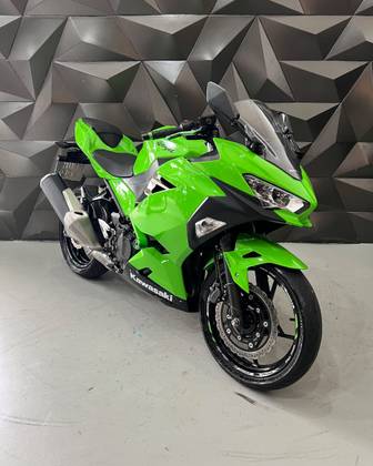 KAWASAKI NINJA 400 
